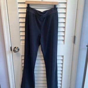 women’s black LULULEMON softstreme high-rise pants [8]